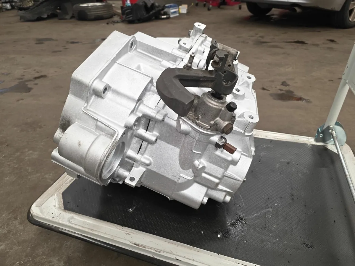 Vw Crafter 6speed manual gearbox FWD - Image 2