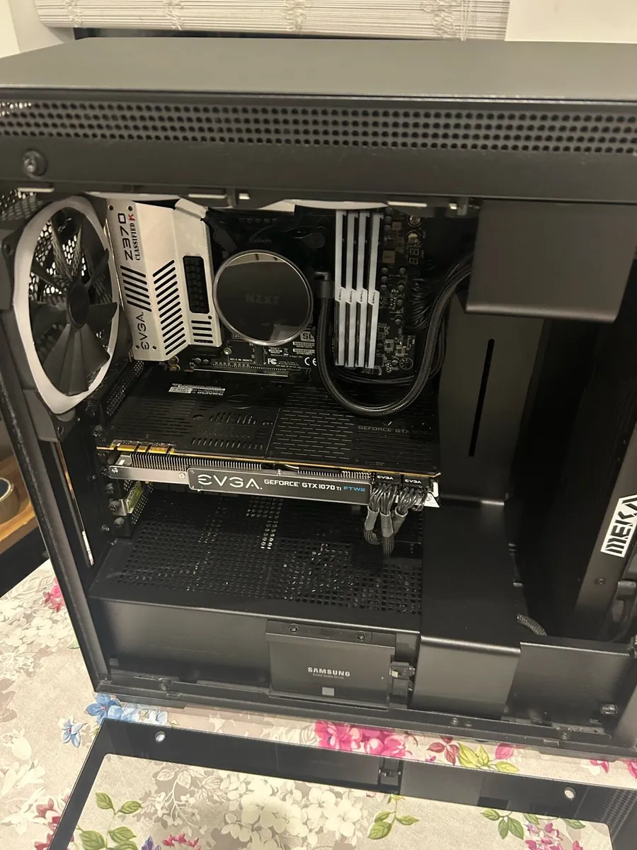 Gaming PC + Monitor and Peripherals - Image 3