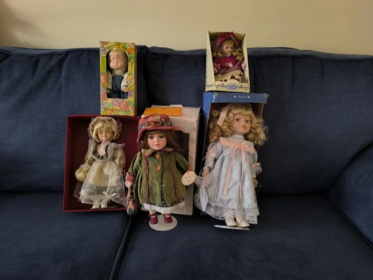Porcelain dolls