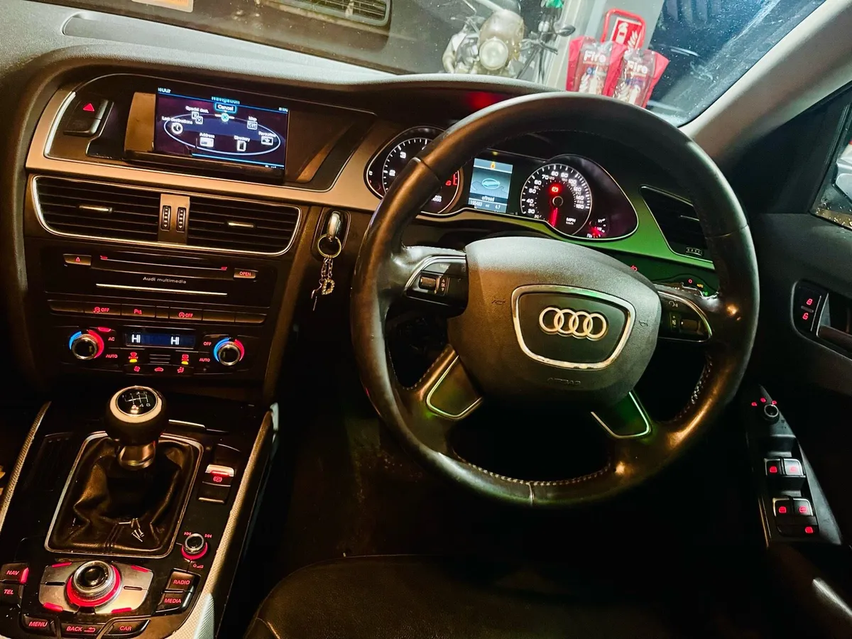 Audi A4 - Image 2