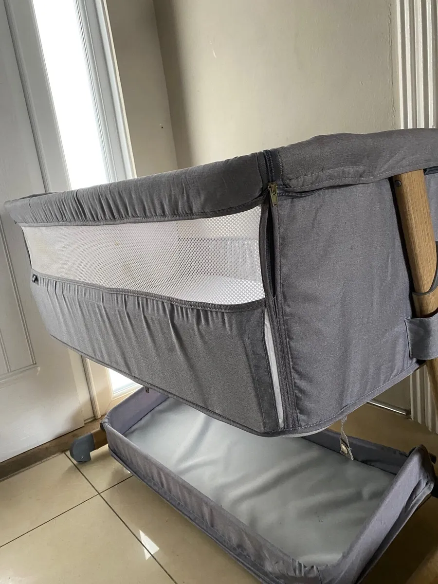 Next To Me, Baby Rocker and Suz Pod - Image 4