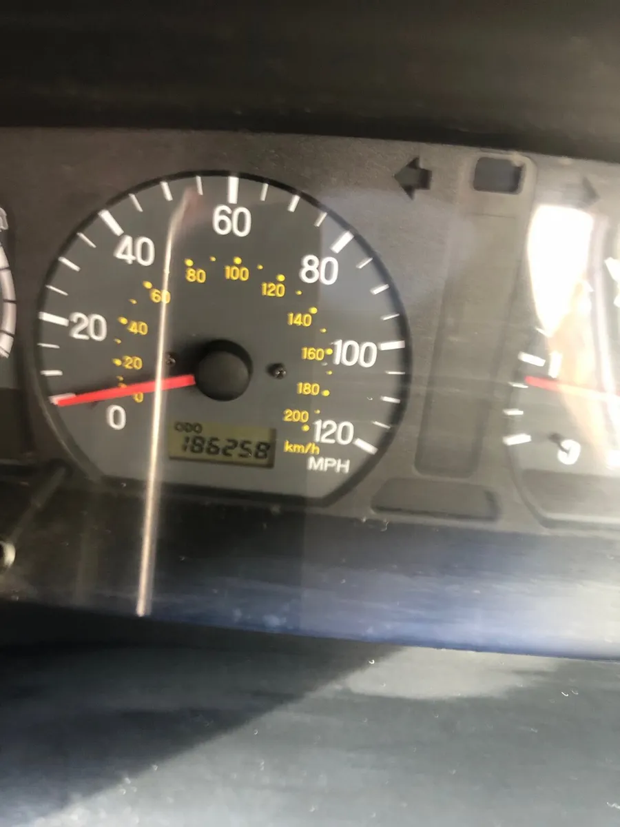 Mitsubishi Pajero 2004 - Image 3