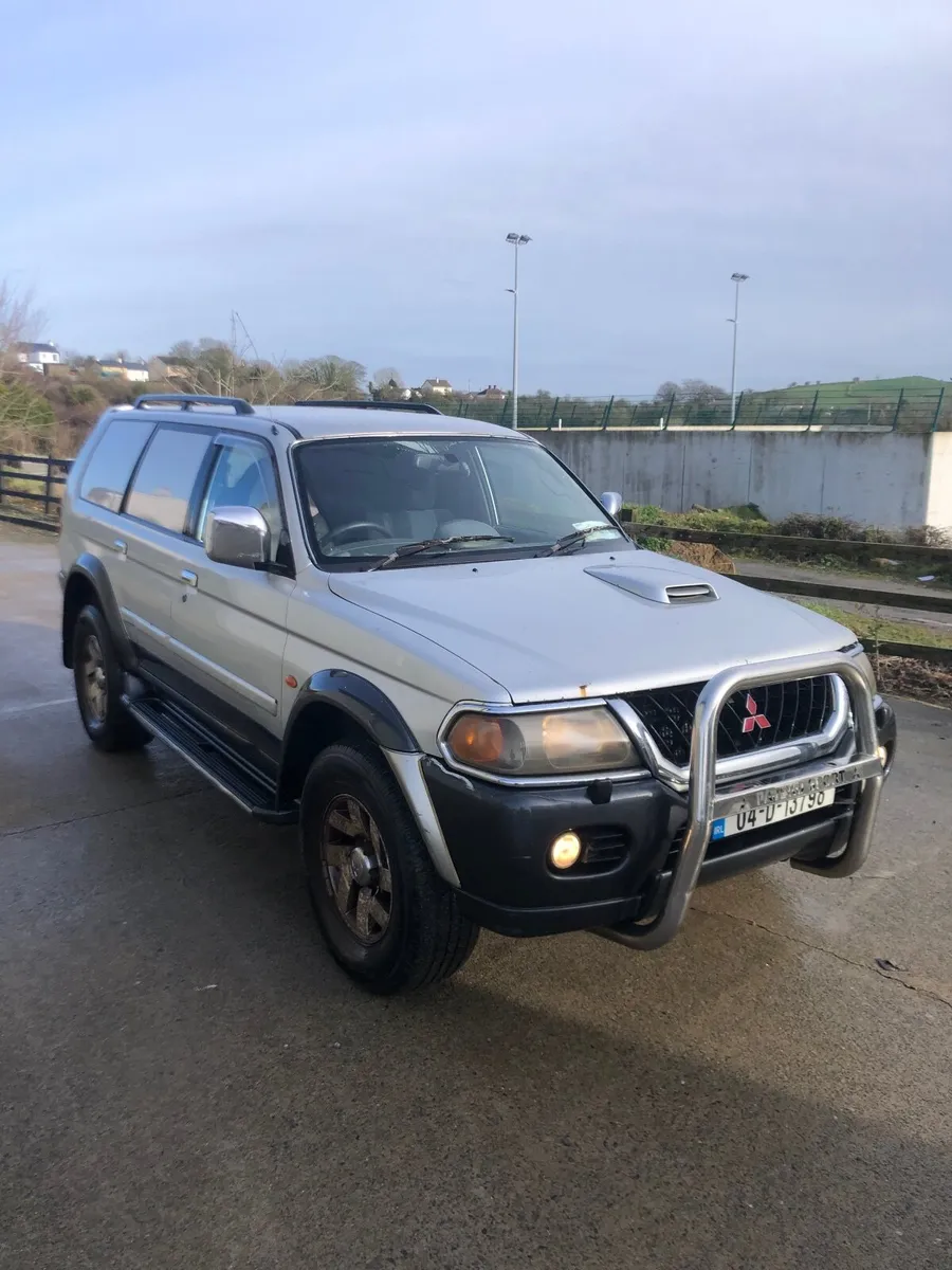 Mitsubishi Pajero 2004 - Image 4
