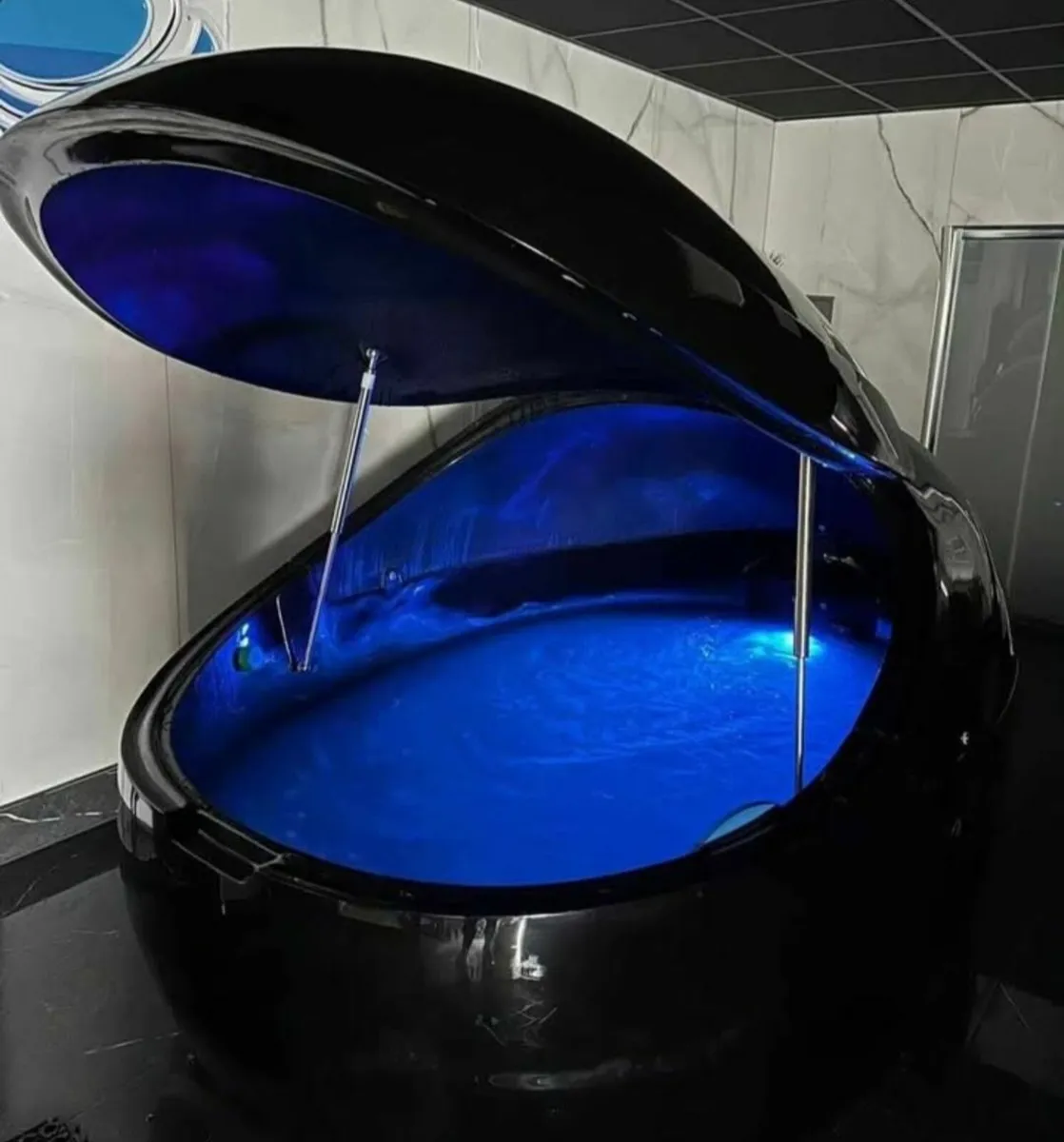 Floatation Tank - Image 1
