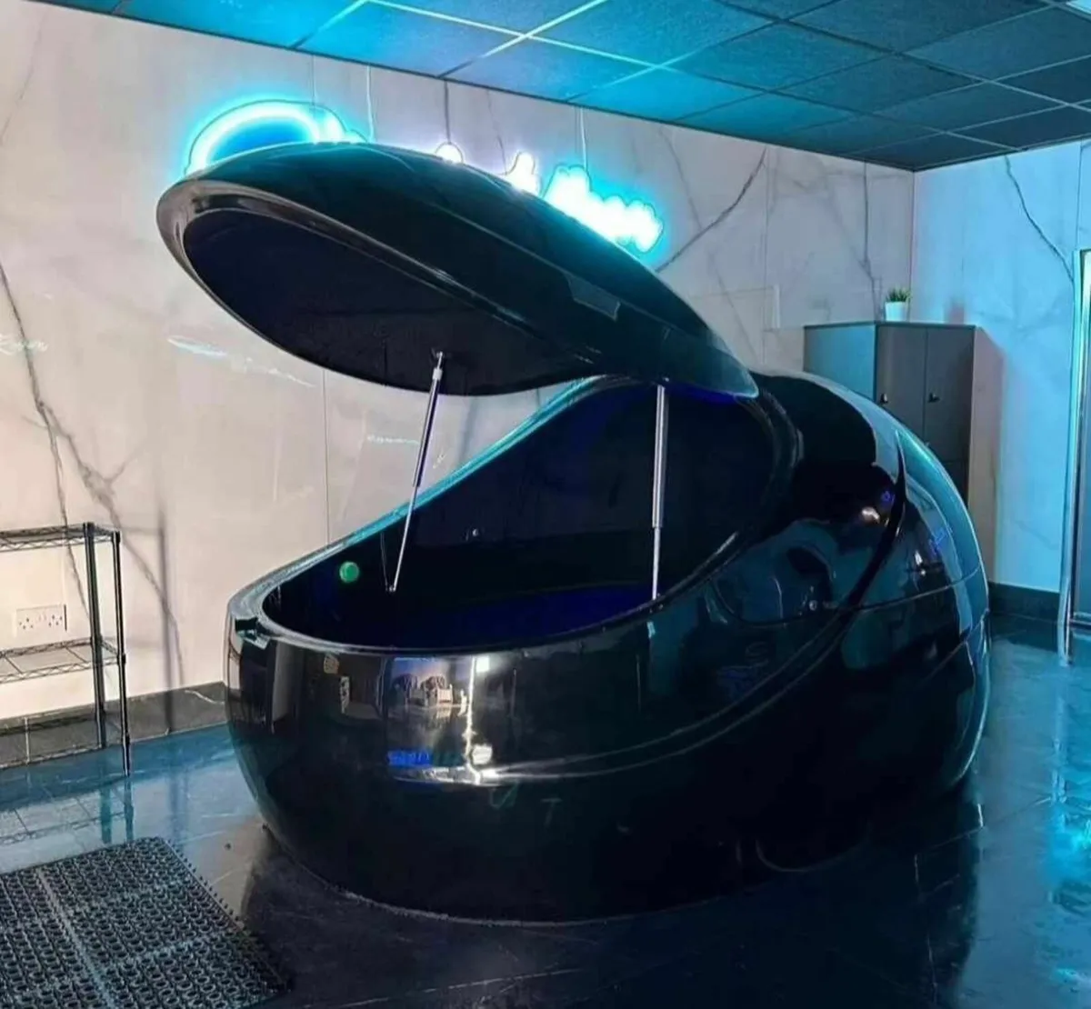 Floatation Tank - Image 3