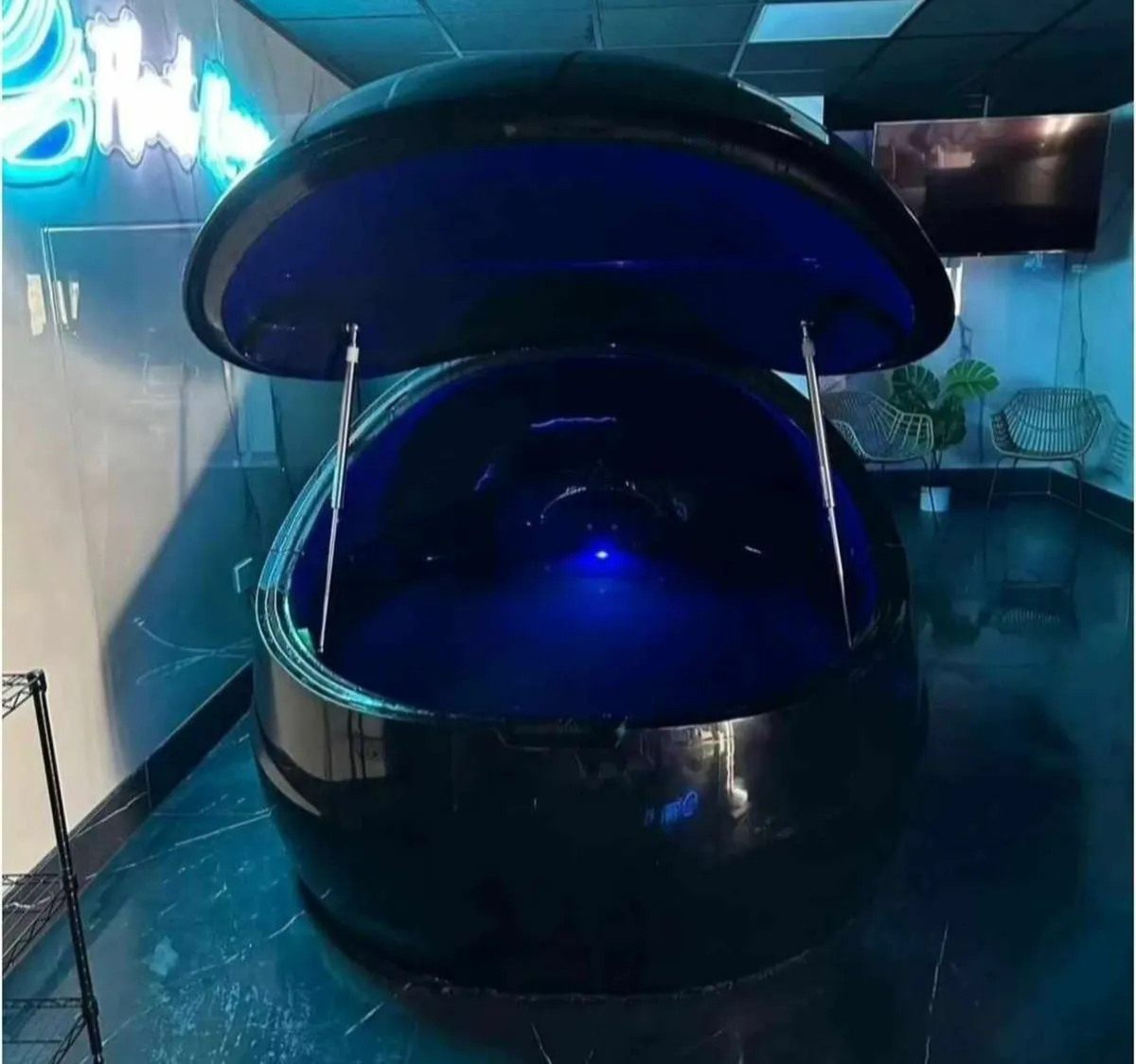 Floatation Tank - Image 4