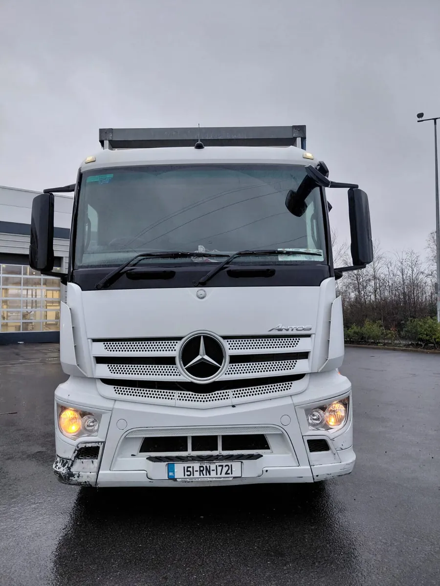 Mercedes-Benz Antos 2015 - Image 2