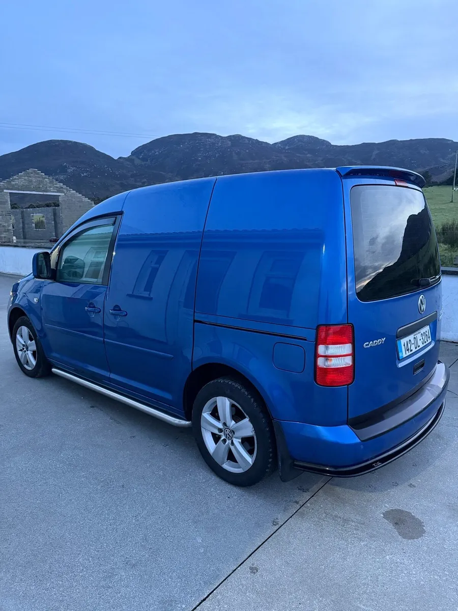 Vw caddy 2 litre 6 speed - Image 3