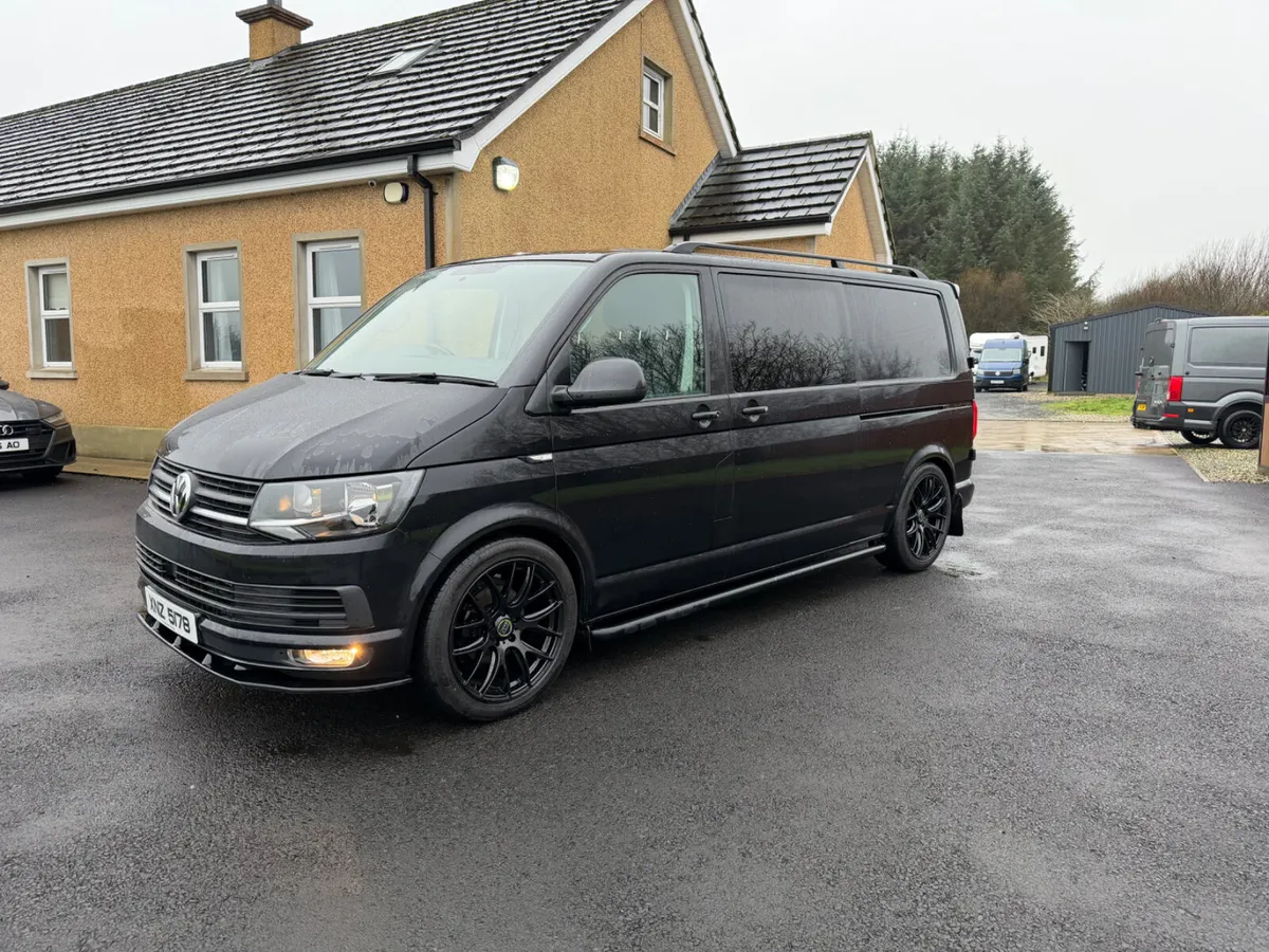 Volkswagen Transporter crew cab - Image 1