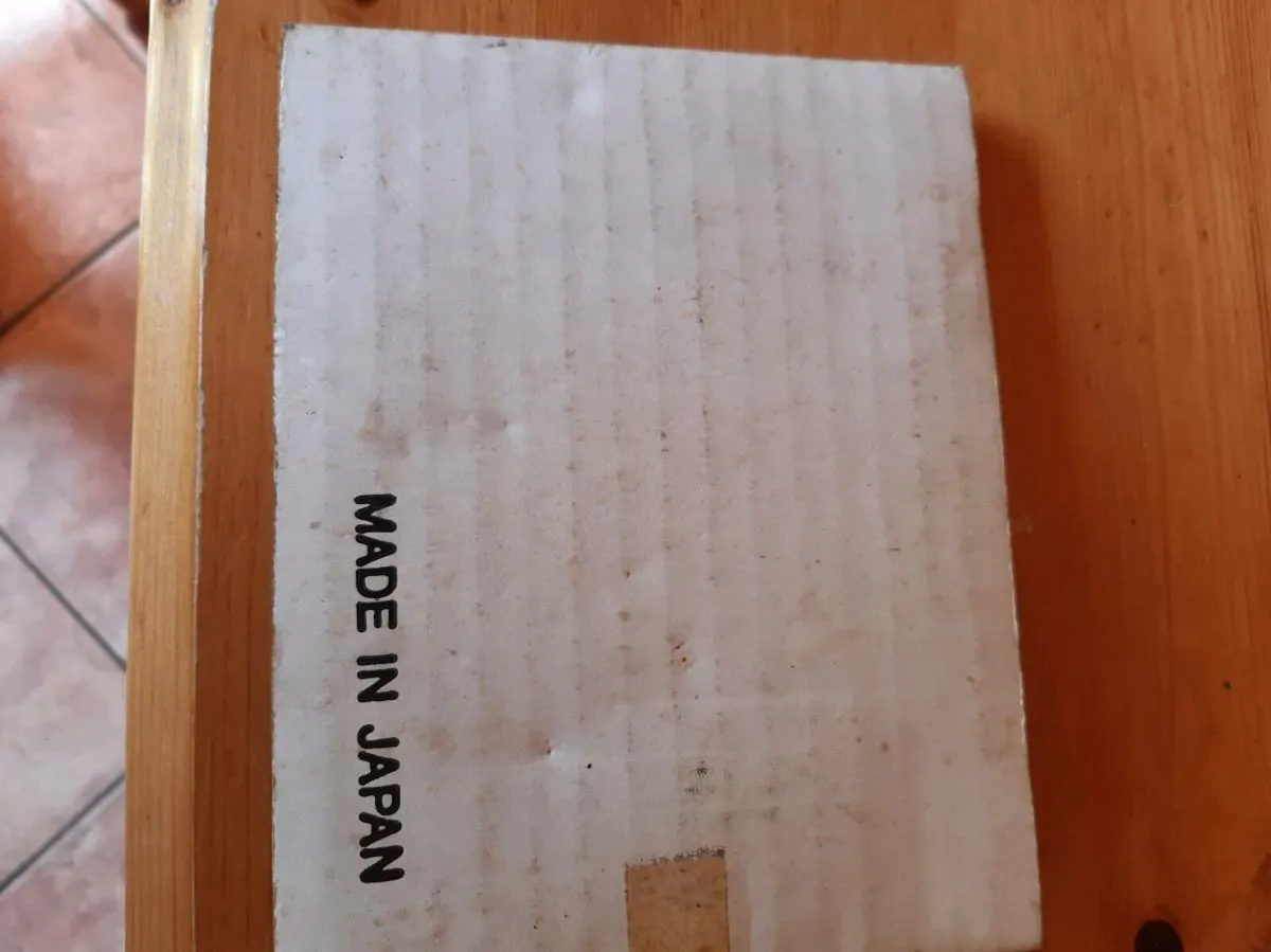 Nissan Anniversary Badge - Image 3