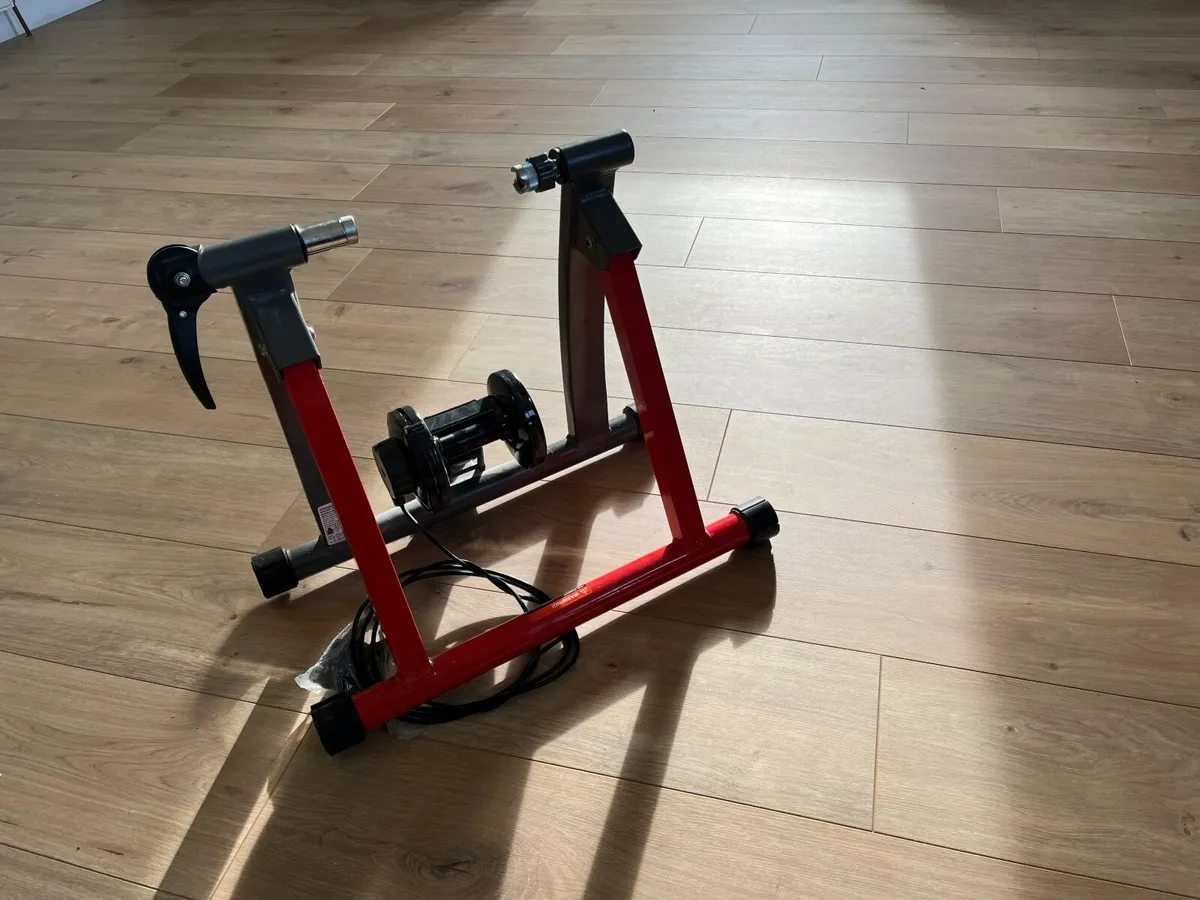 Bike trainer - Image 1