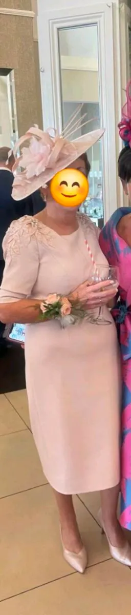 Mother of the Bride hat - Image 1