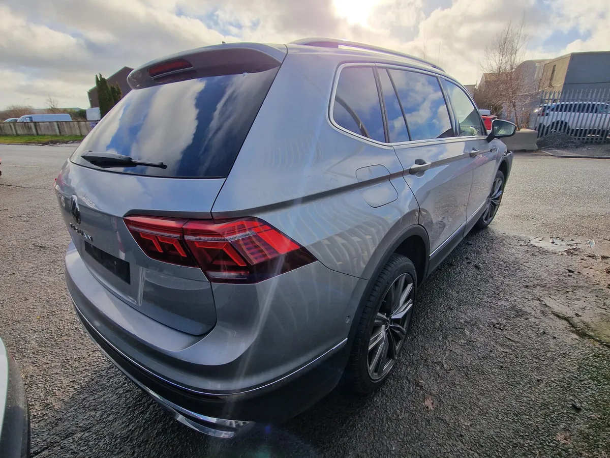 24 VW TIGUAN   2.0 TDI (DTS) 7 SEATER FOR BREAKING - Image 4