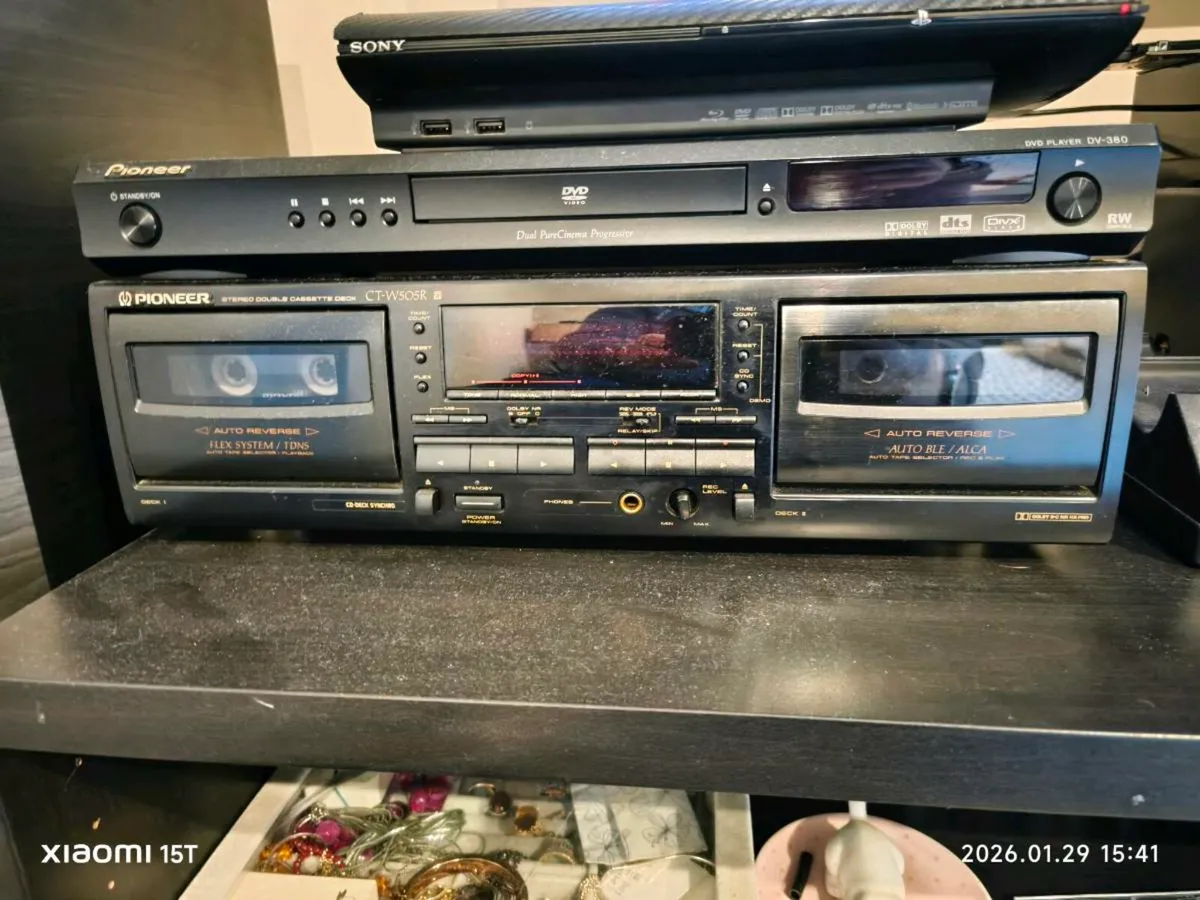 Double cassette deck dvd cd DivX player - Image 1