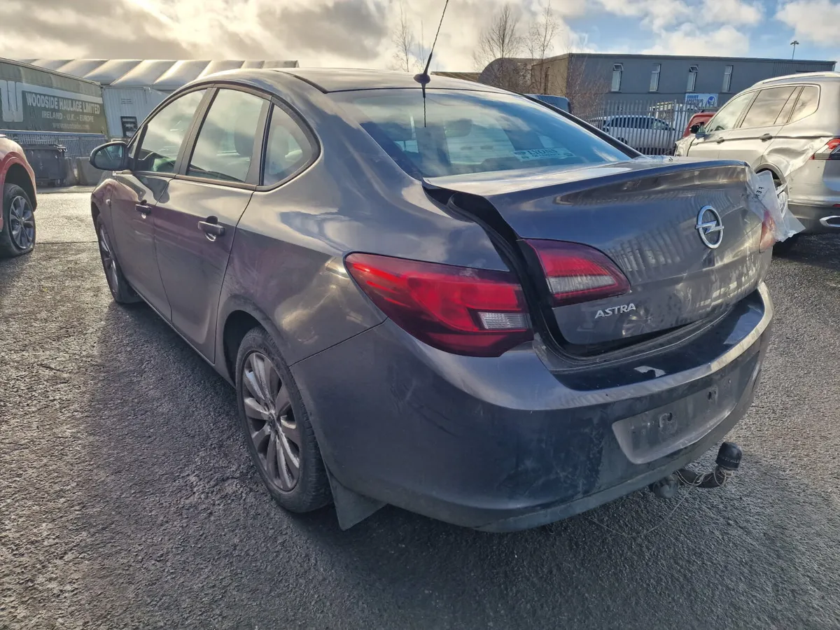 13 OPEL ASTRA 1.3 CDTI (A13DTE) FOR BREAKING - Image 3