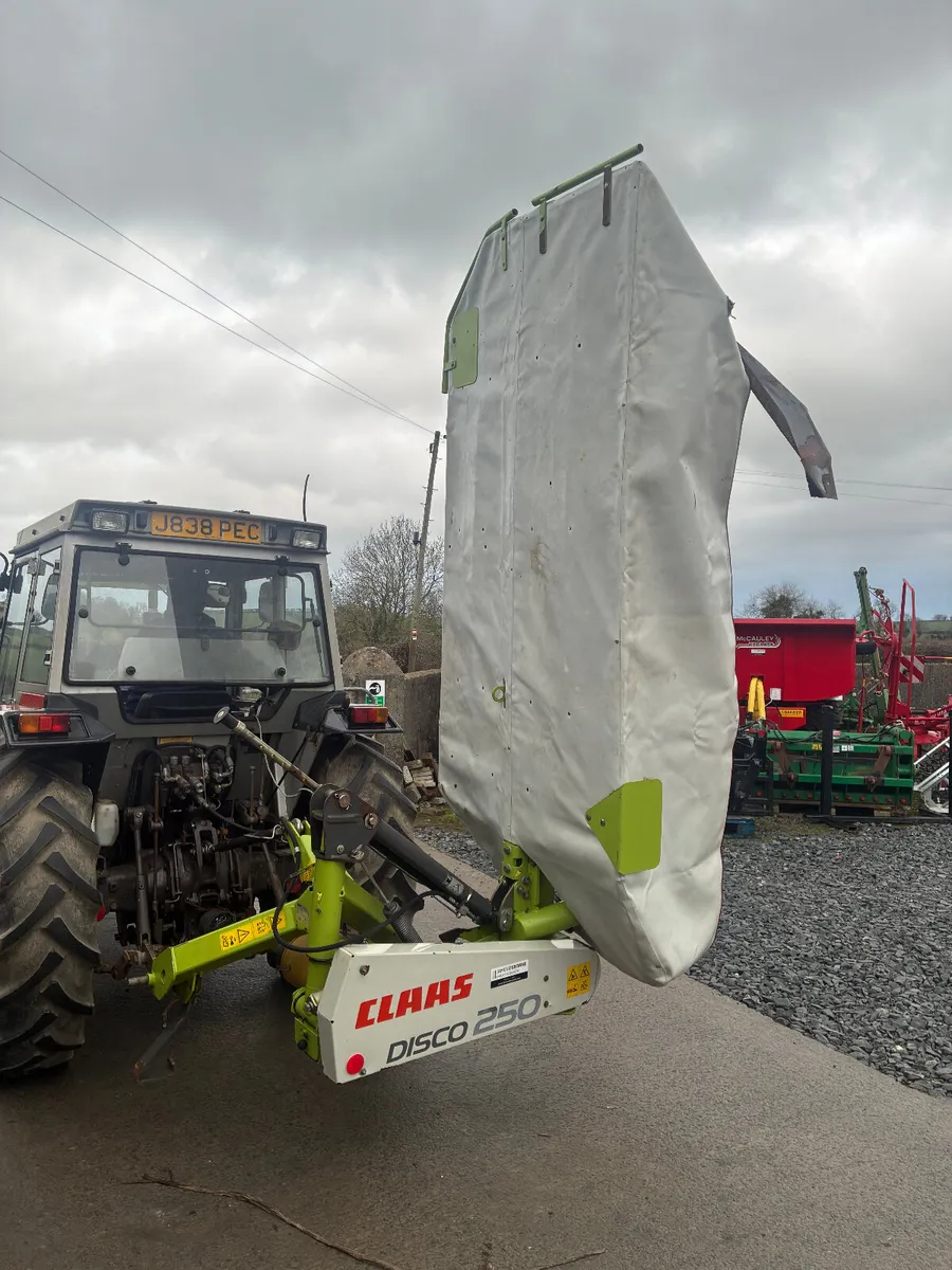 Class Disco 250 Mower - Image 4