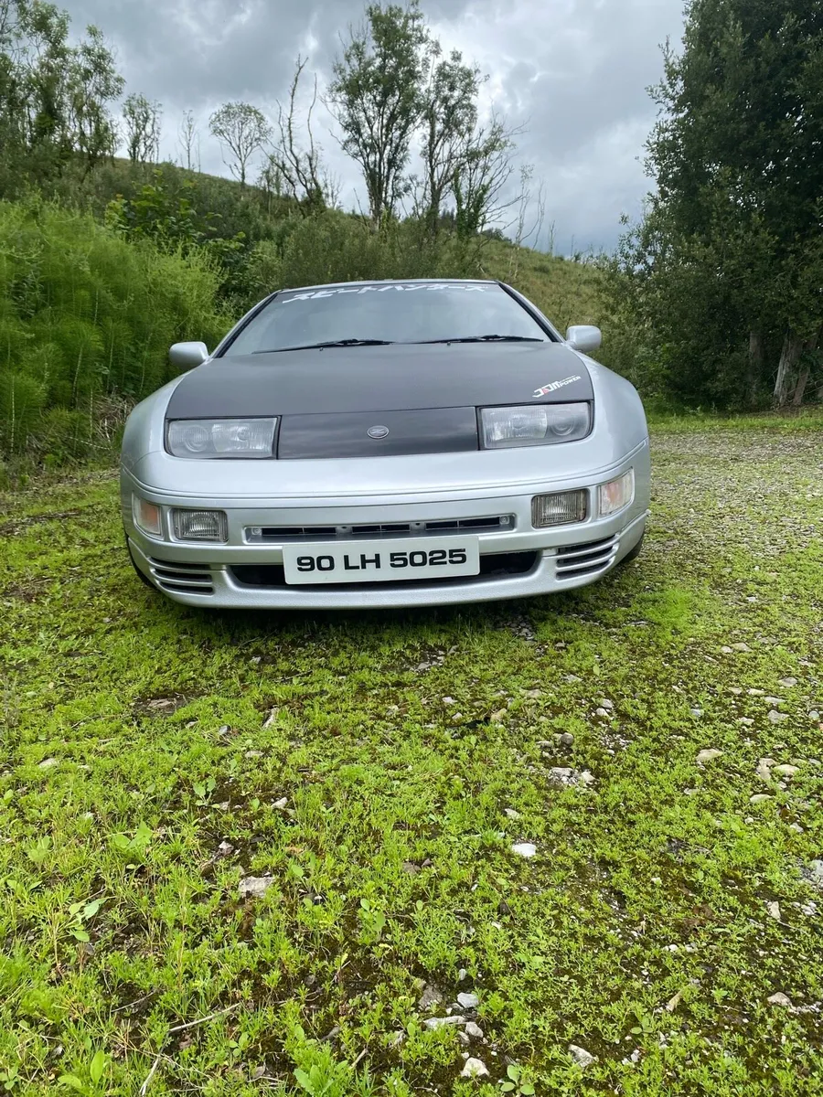 Nissan 300 zx  z32 - Image 1