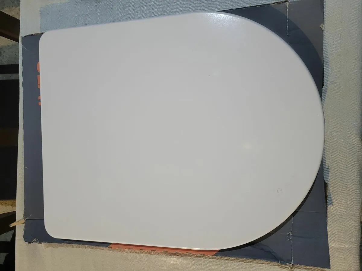 Toilet seats - Image 3