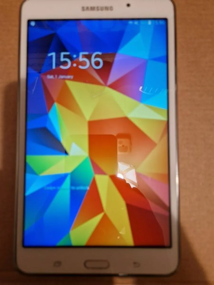 Samsung Galaxy Tab 4 Tablet, Model SM-T230, 8GB - Image 1