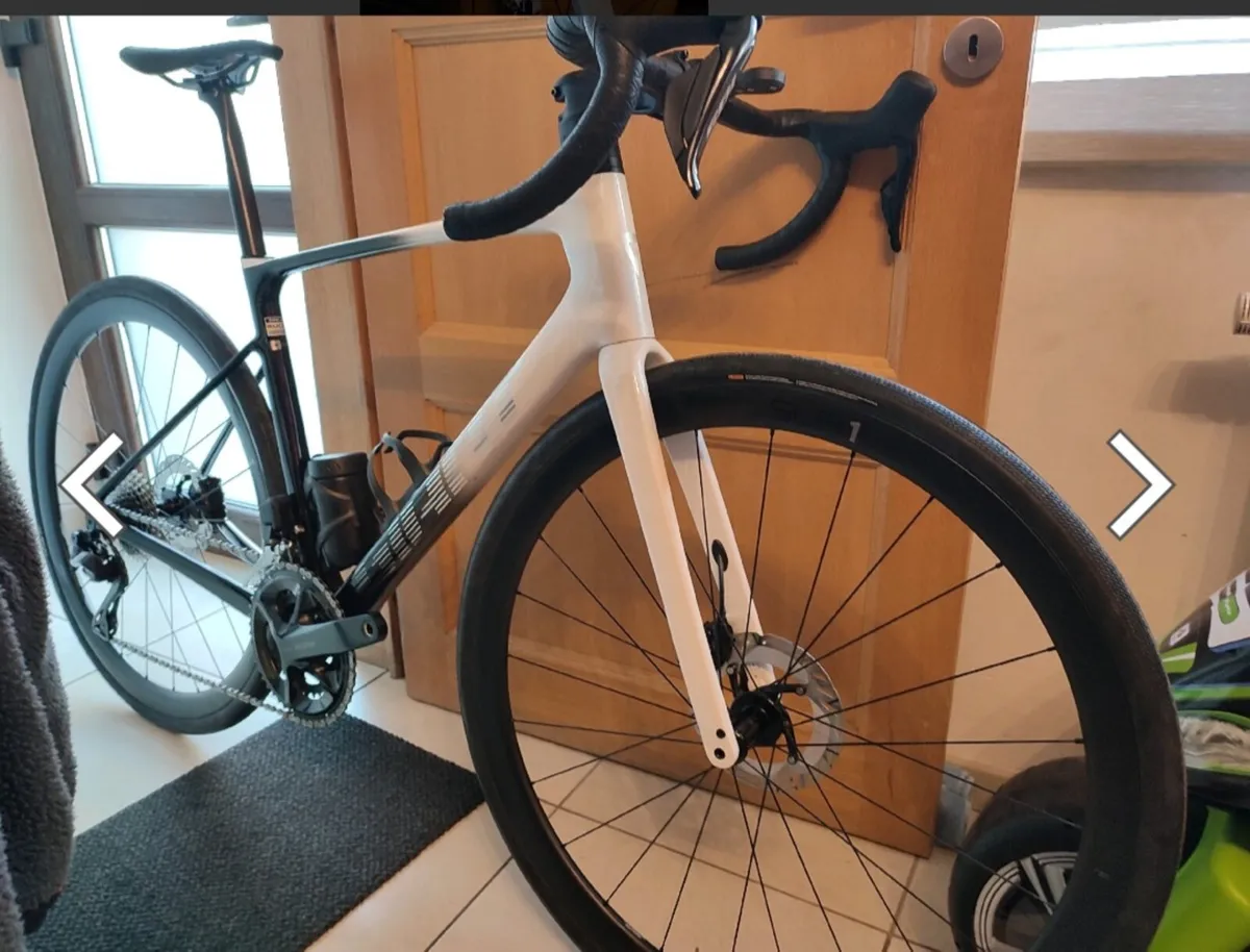 GIANT  Defy advanced pro 1 2024. M SIZE. 54. - Image 3