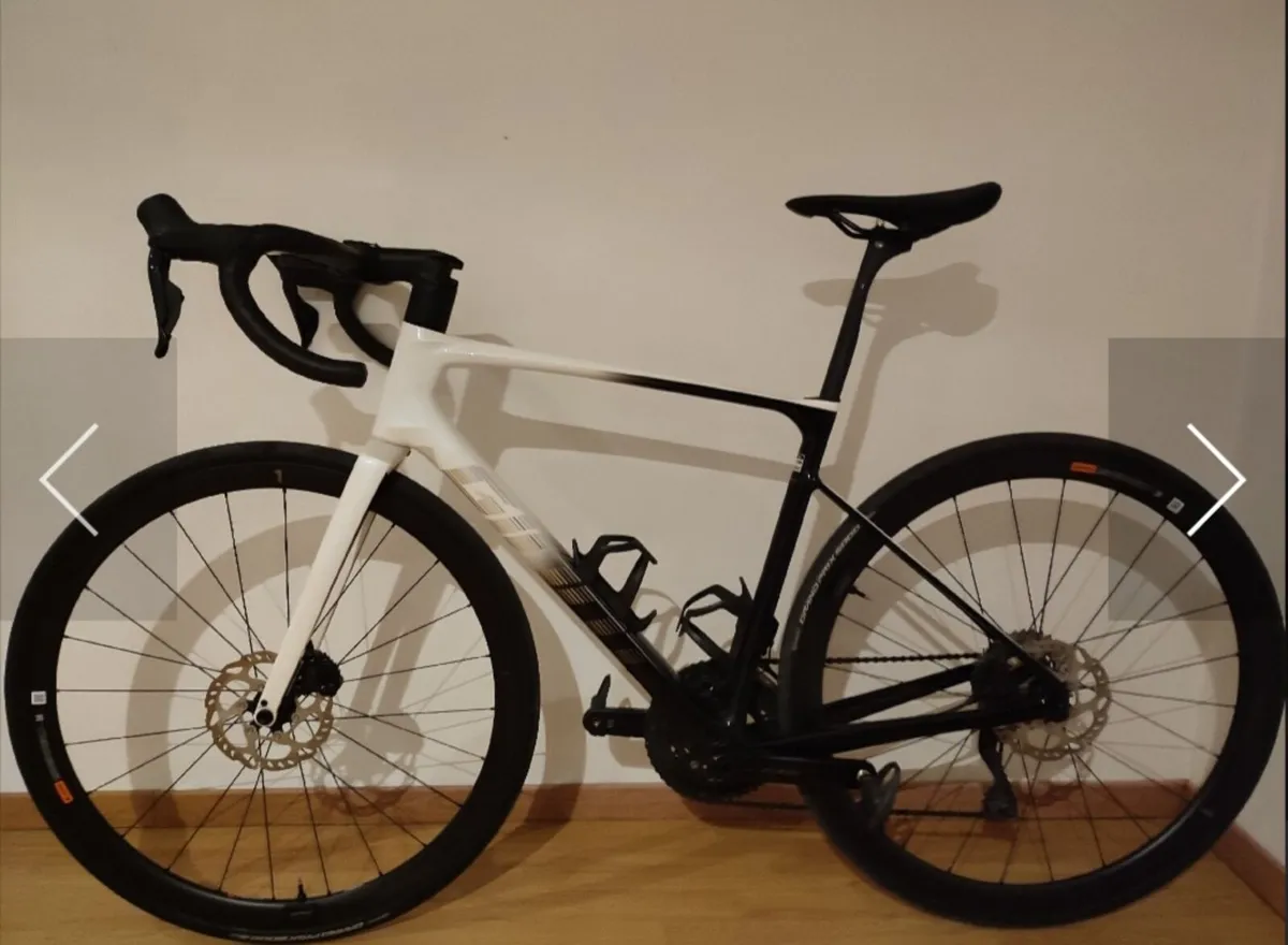 GIANT  Defy advanced pro 1 2024. M SIZE. 54. - Image 1