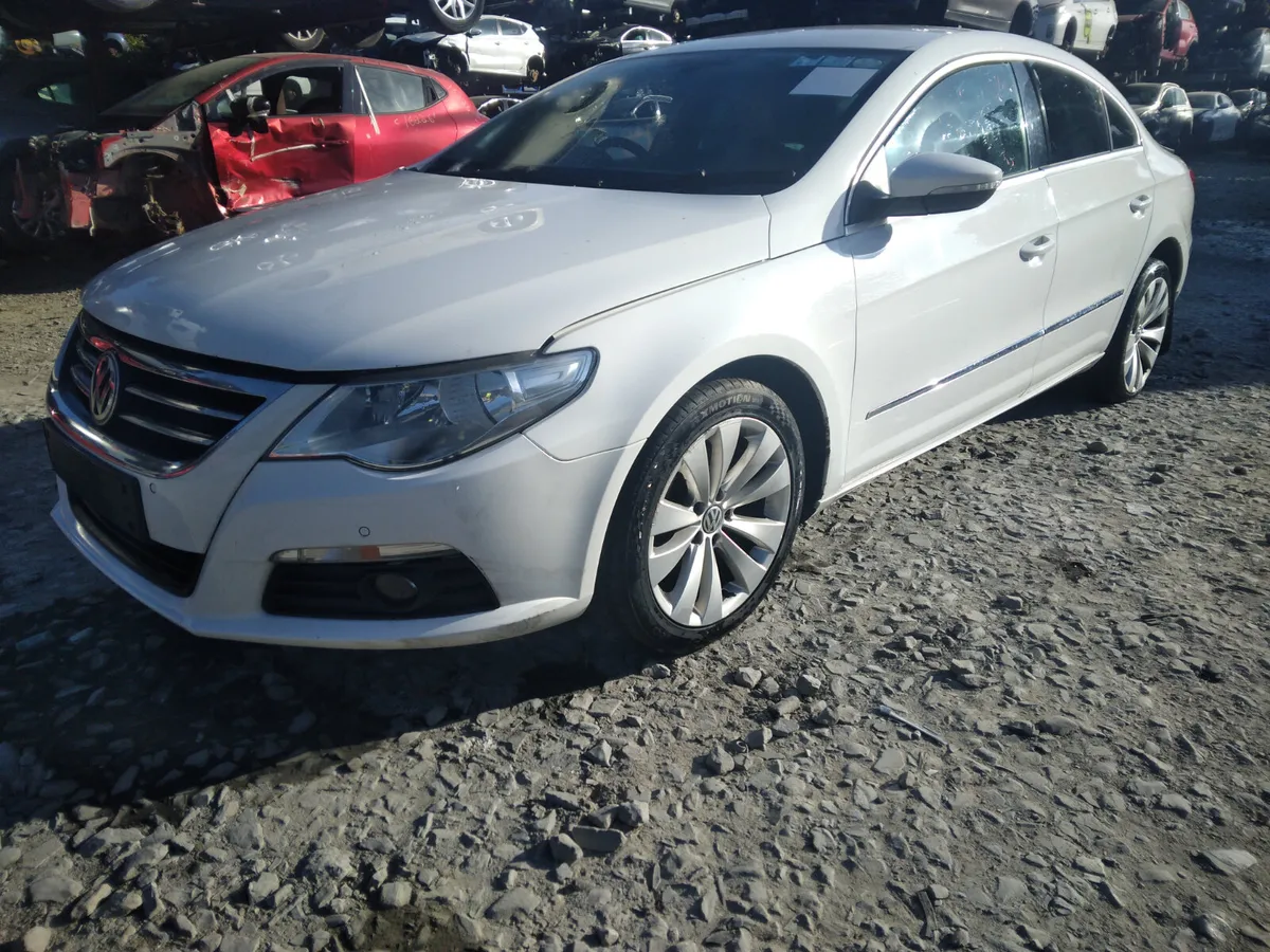 2011 Volkswagen Passat CC For Breaking/Dismantling - Image 1