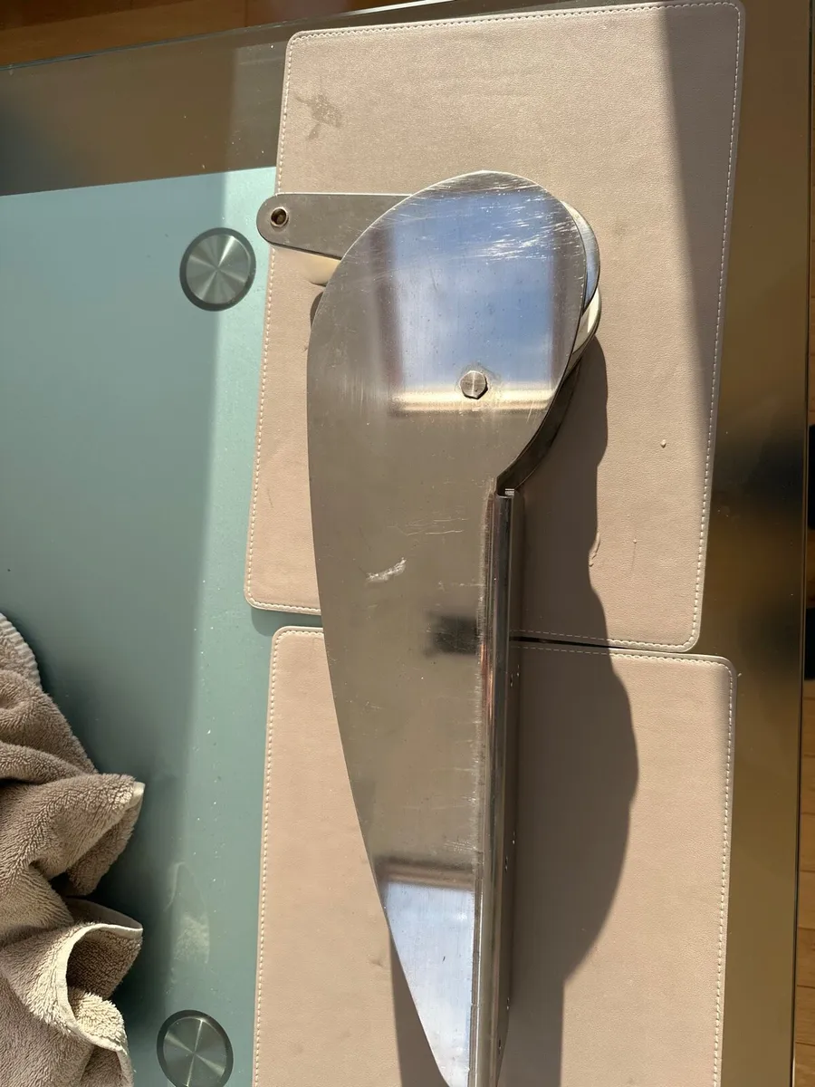 New Bari Bow Roller Stainless 490mm - Image 4