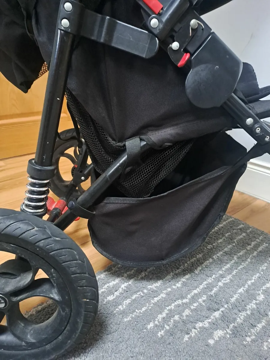 Out n About Single Nipper Buggy - Image 4