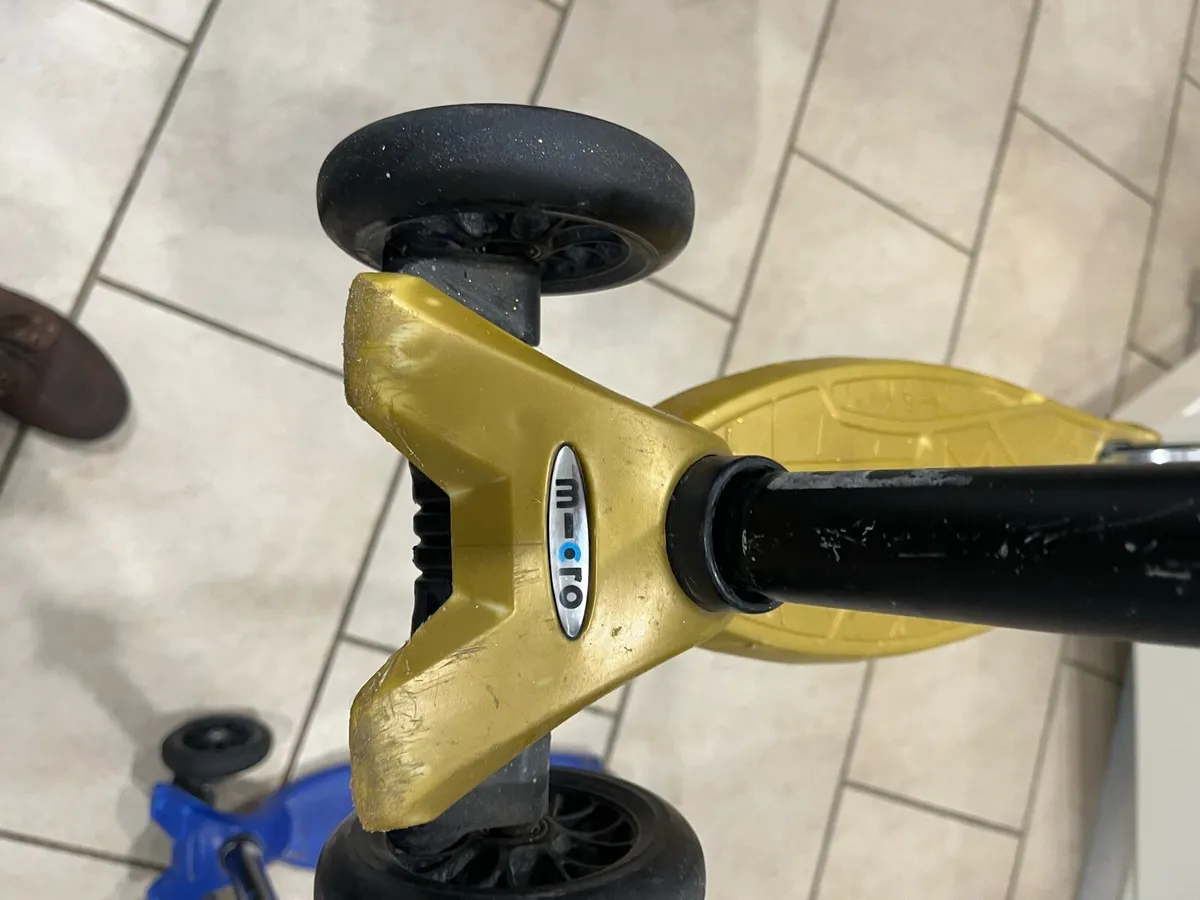 Micro Scooter - Image 2