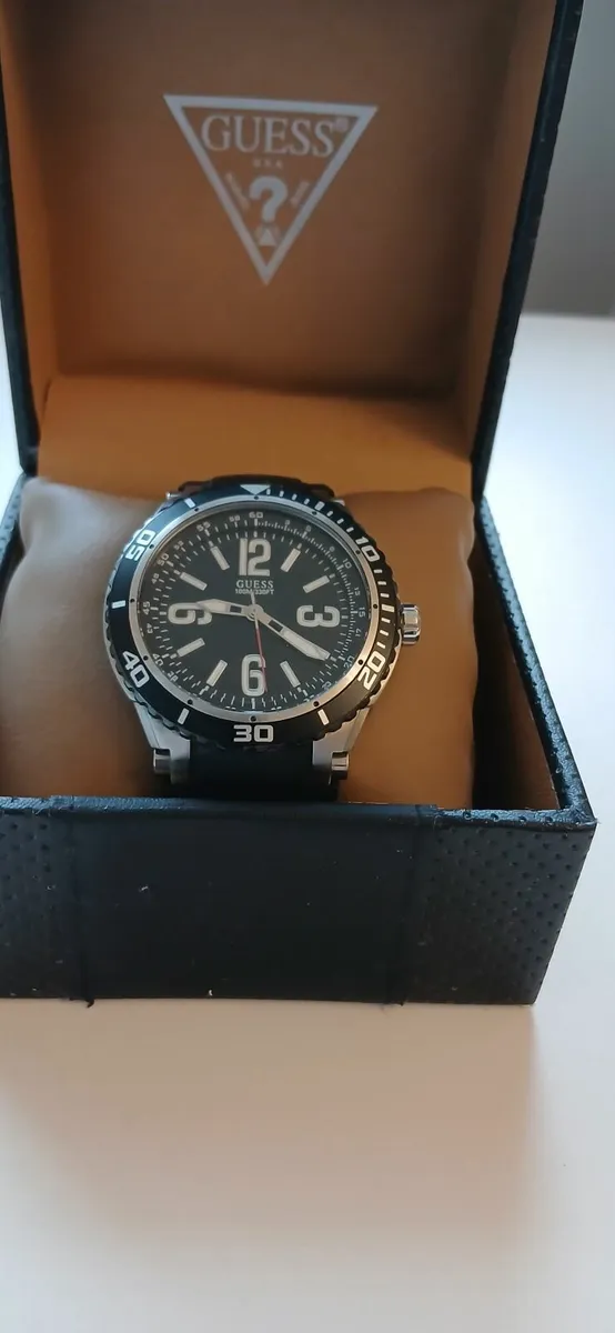 Men watch - Image 3