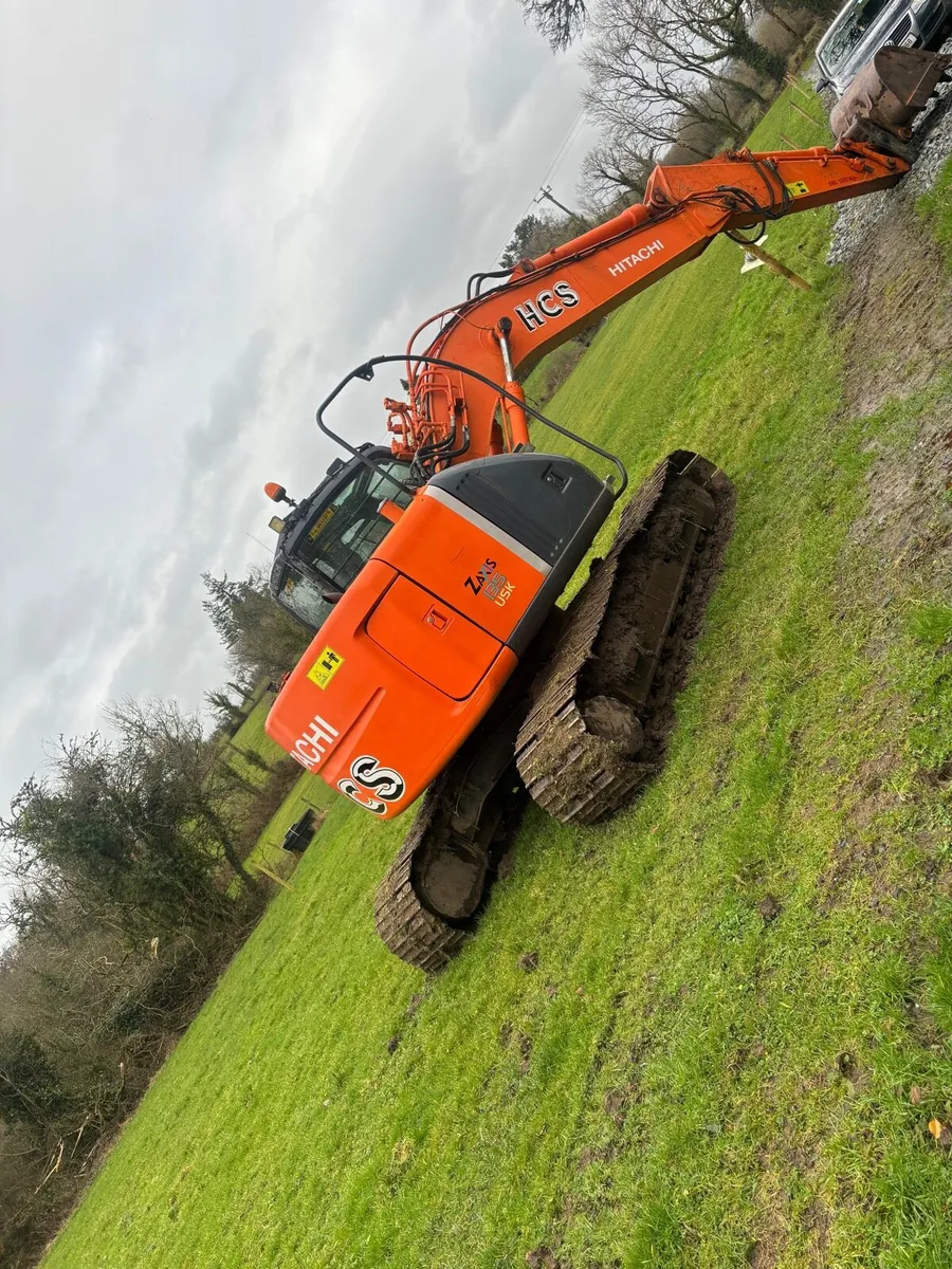 Hitachi 135 - Image 1