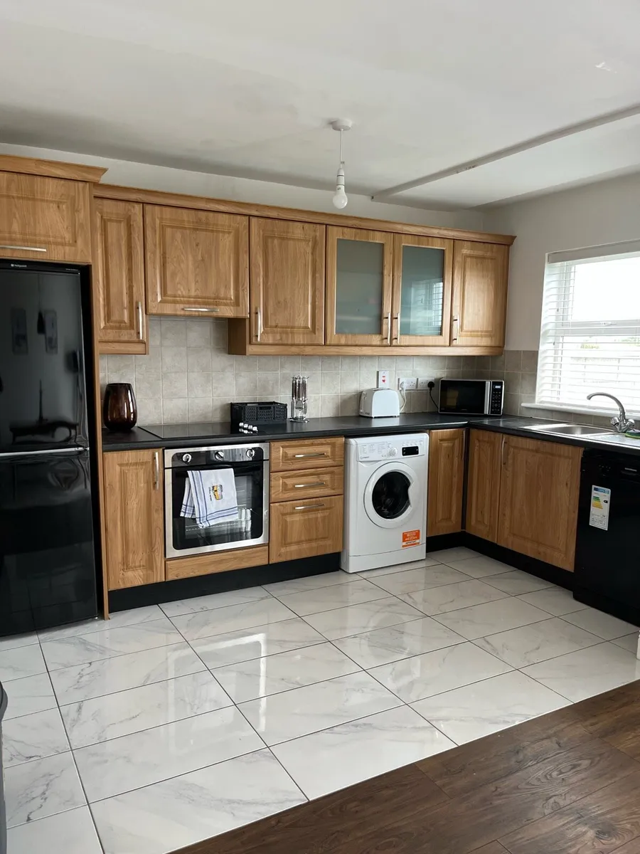 Holiday Home - Image 2