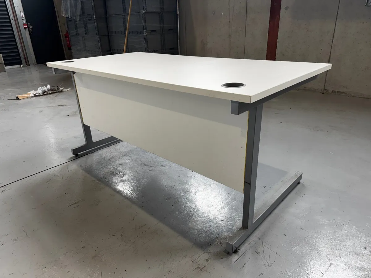 Office Desk - Image 4