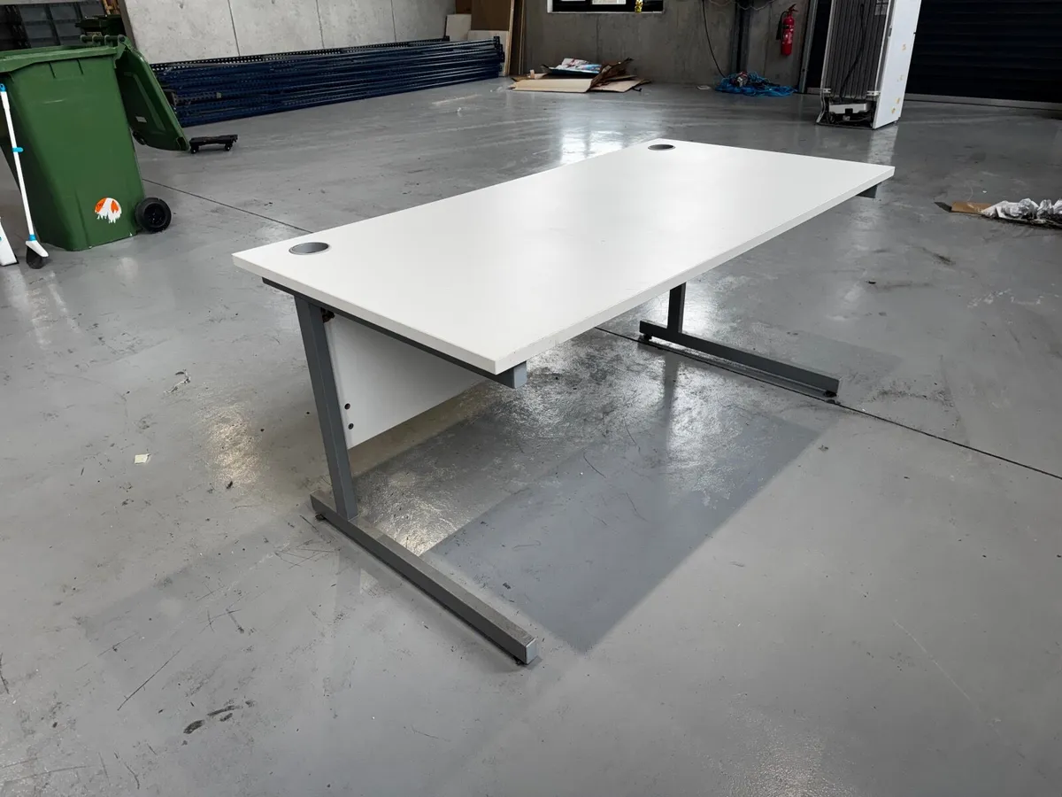 Office Desk - Image 3