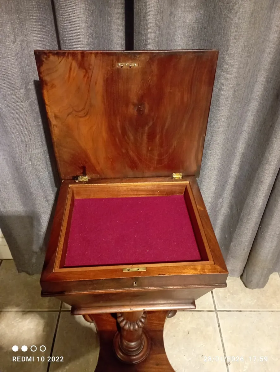 Beautiful Antique Teapoy/Tea Chest - Image 4