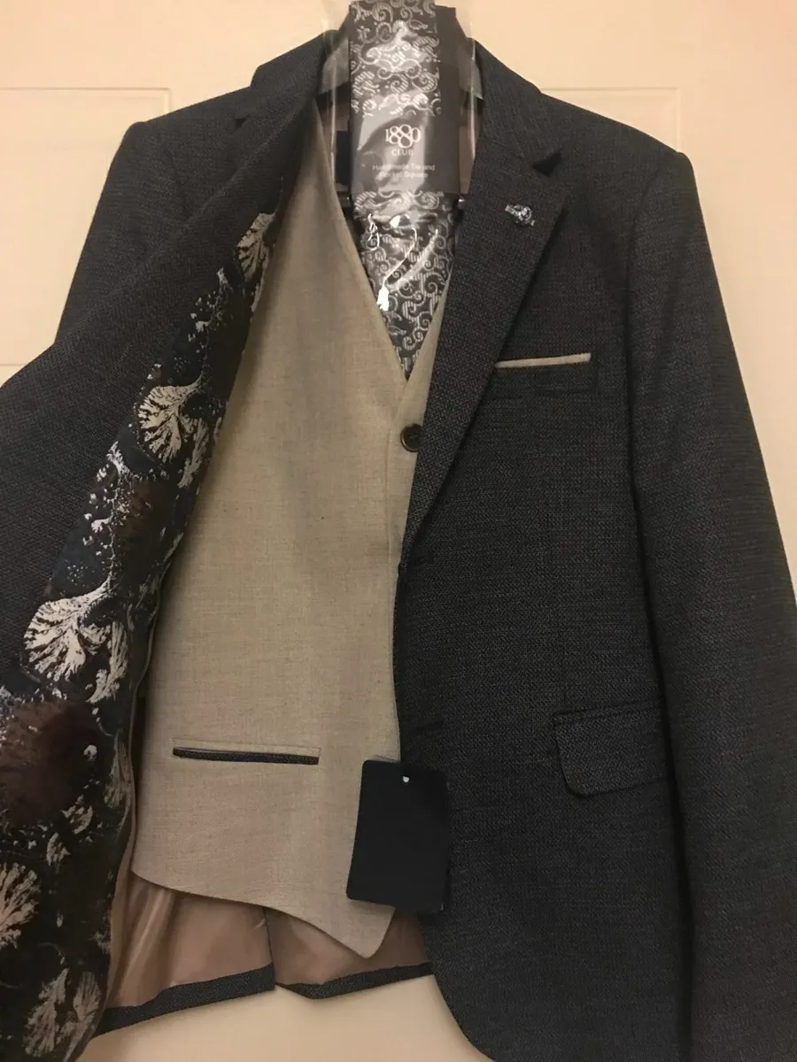 Boys Confirmation Suit - Image 1