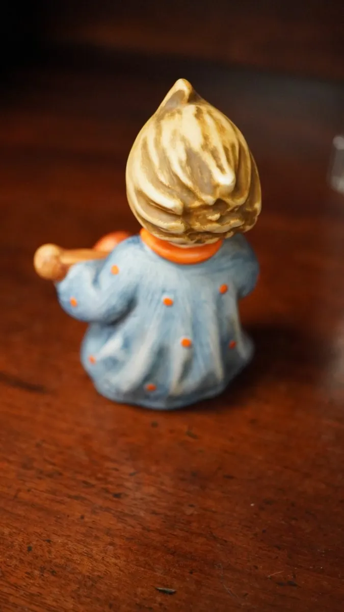 Hummel Figurine - Image 2
