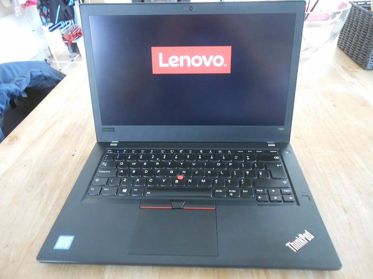 Lenovo ThinkPad T480S Slim Version Windows 11 16GB - Image 2