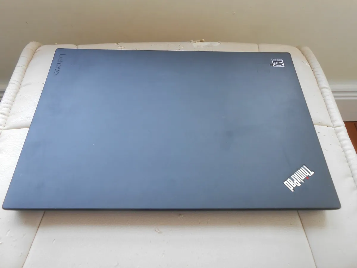 Lenovo ThinkPad T480S Slim Version Windows 11 16GB - Image 4