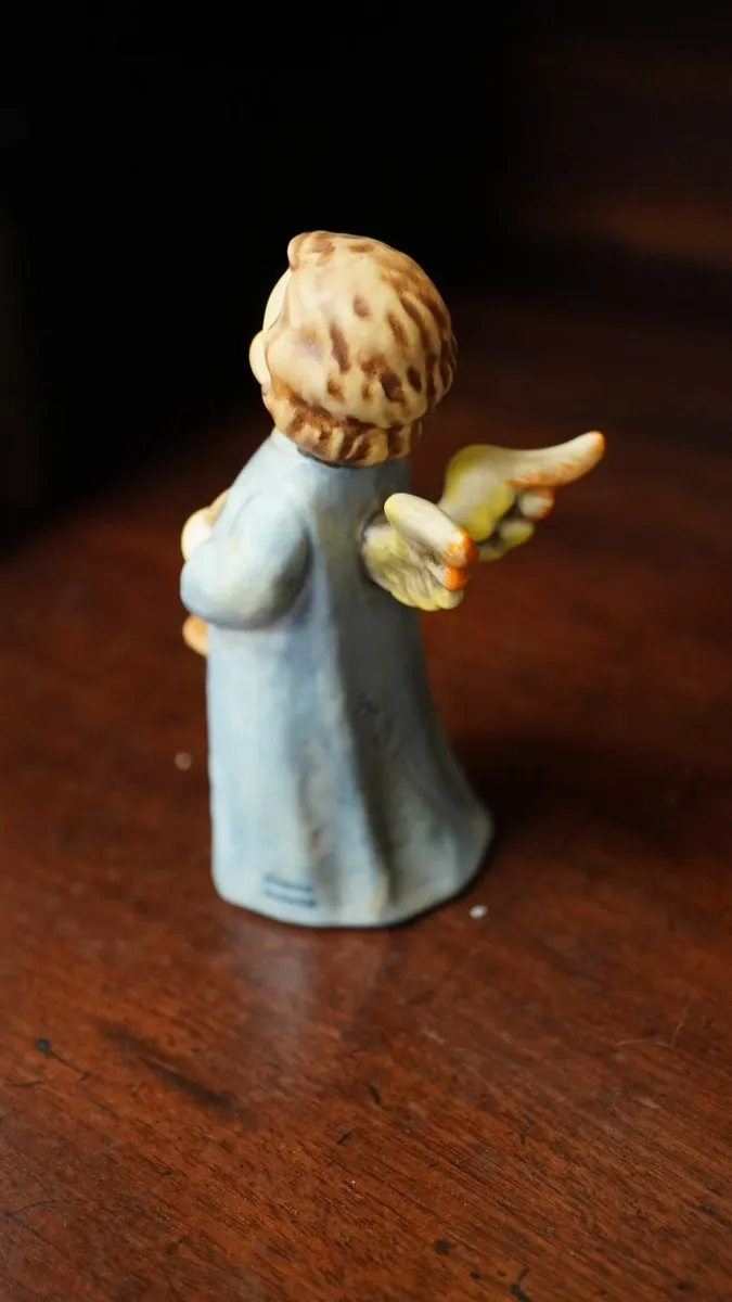 Hummel Figurine - Image 2