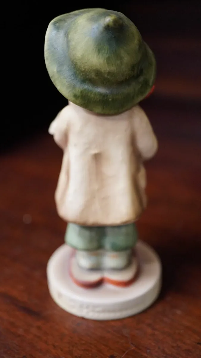 Hummel Figurine - Image 2