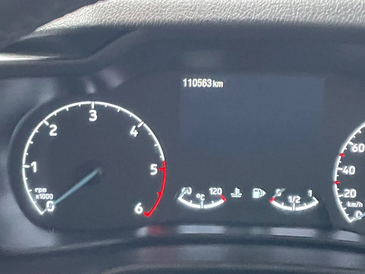 Ford Transit Connect 2022 - Image 3