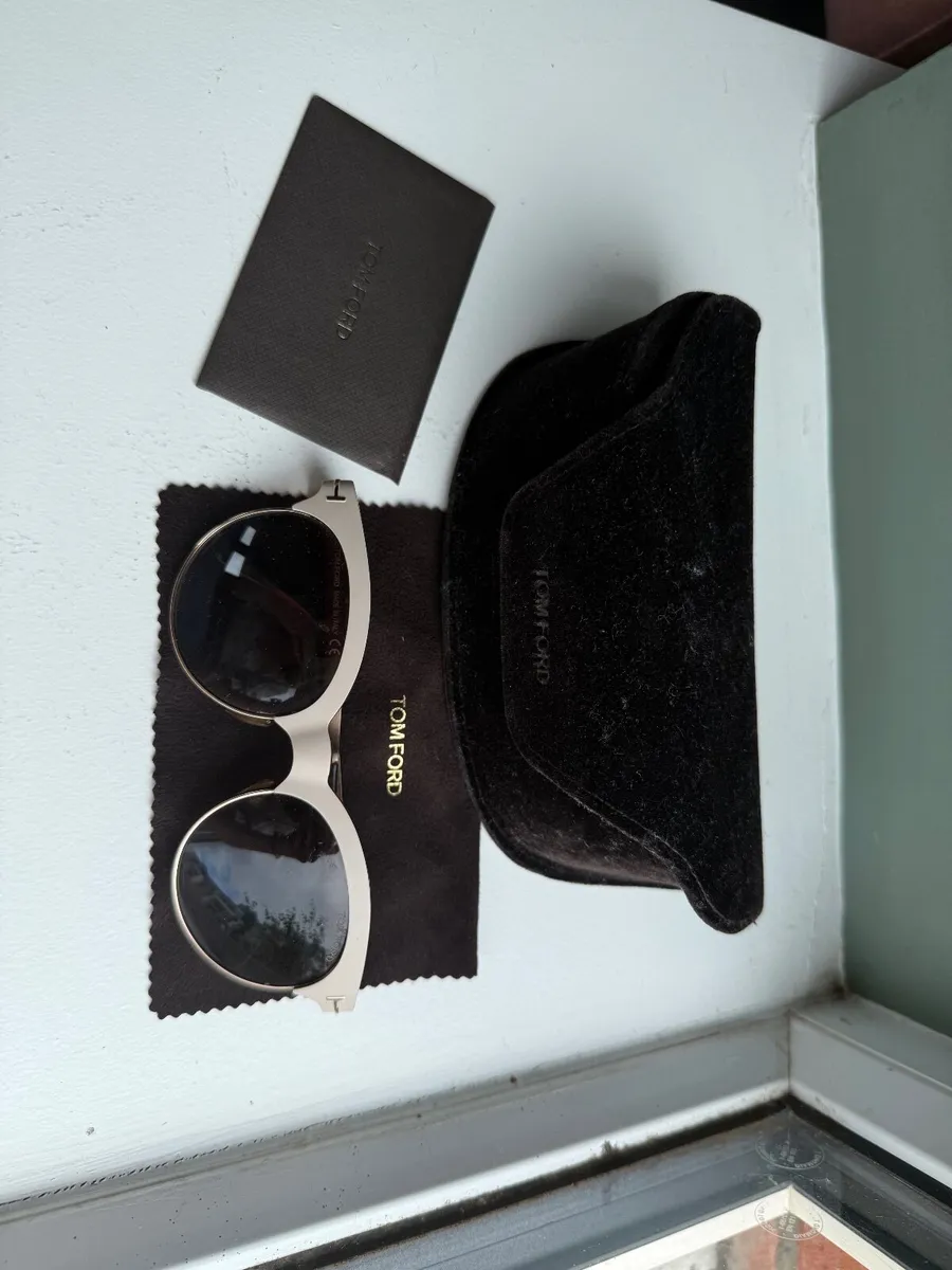 Tom Ford Angela sunglasses - Image 1