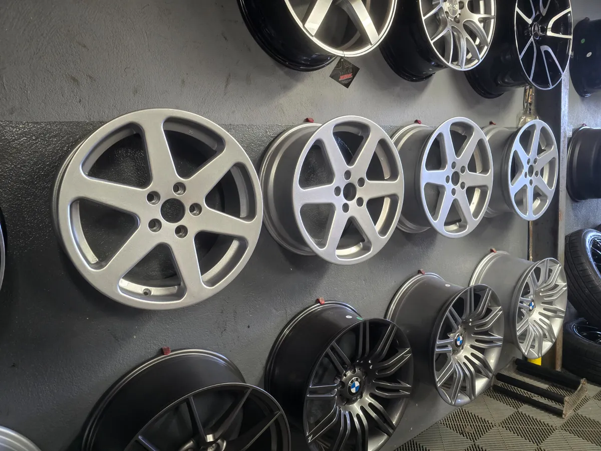 18" Lexus TTE Alloys (Refurbished) - Image 2