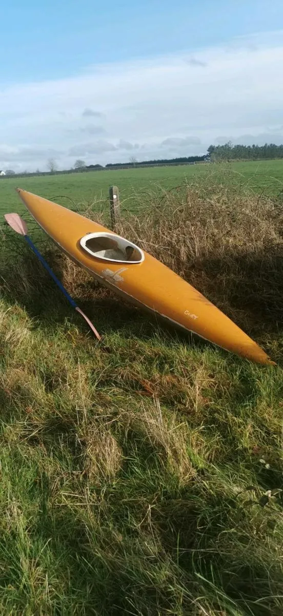 Boating accessories for sale, canoe. 6hp yamaha. - Image 1