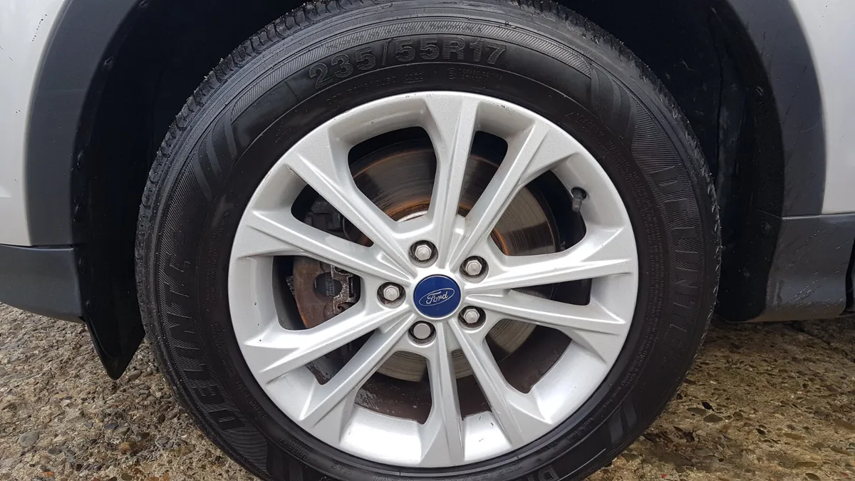 Ford Kuga CREWCAB TITANIUM 120BHP VAT INVOICE - Image 4