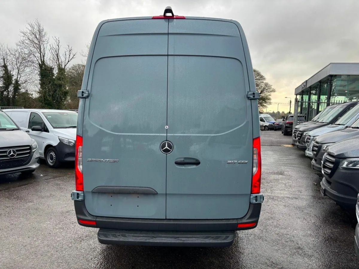 Mercedes-Benz Sprinter 317LWB HIGH ROOF - Image 3