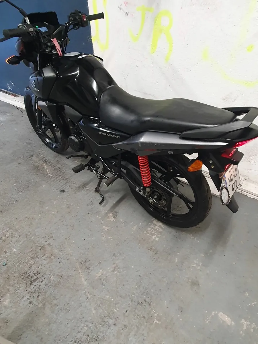 2024 honda cb125f - Image 4