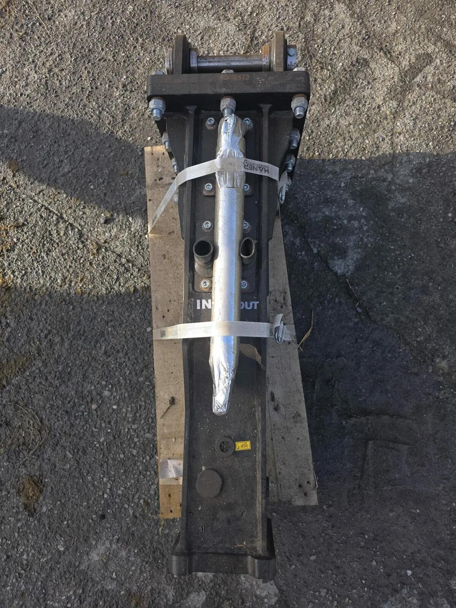 Unused Haner rock breaker 3 tonne Digger - Image 3