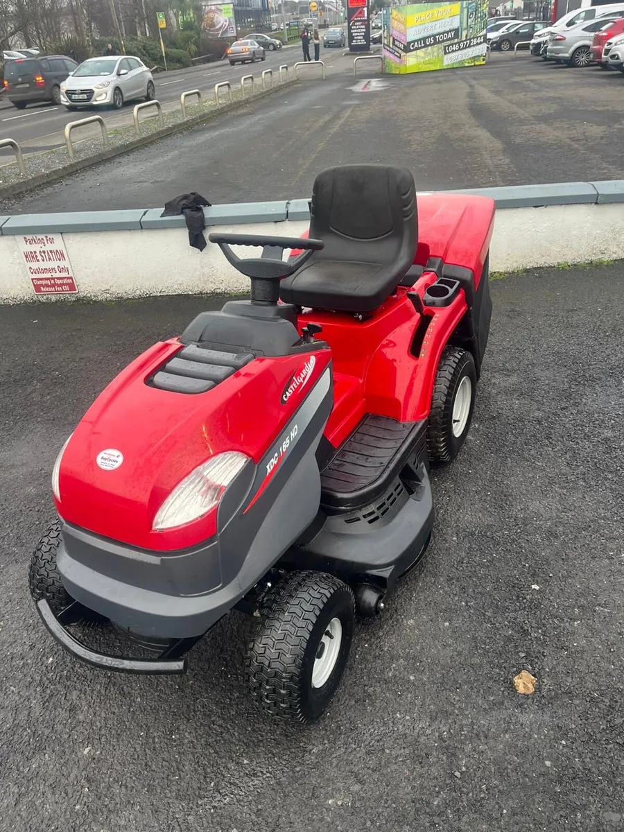 Castlegarden ride on mower - Image 3